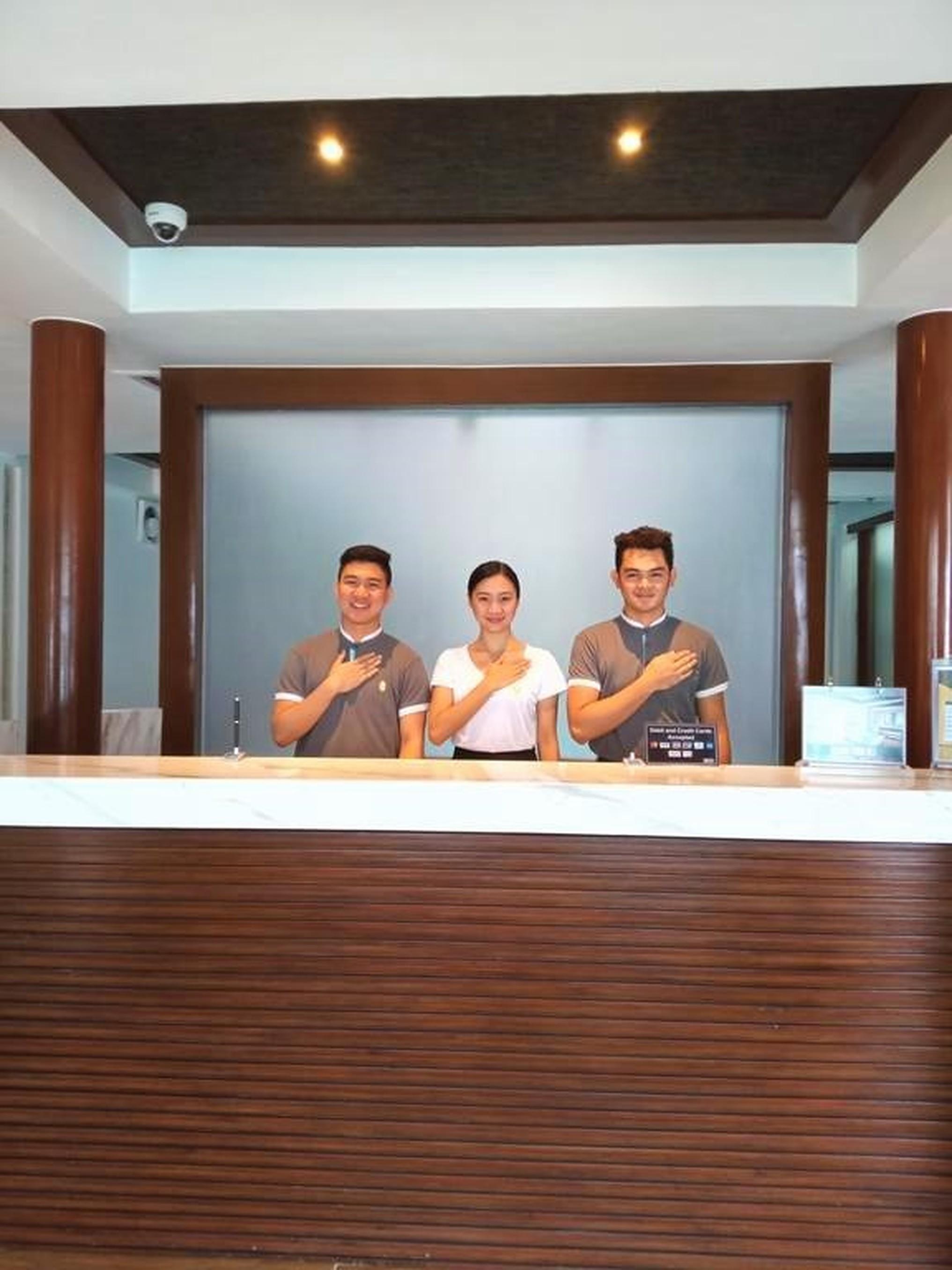 Mandarin White Boracay 4*