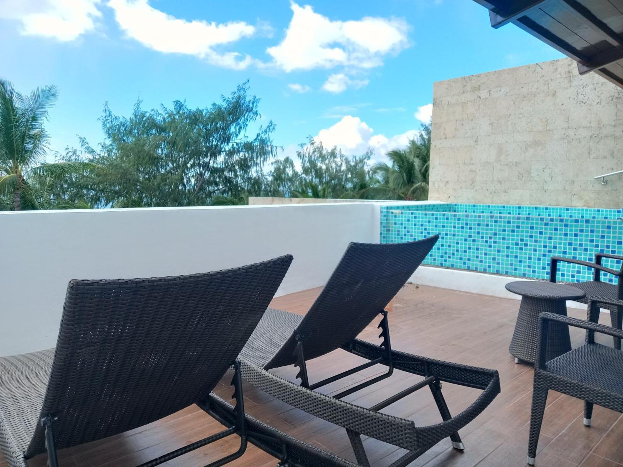 Mandarin White Boracay 4*